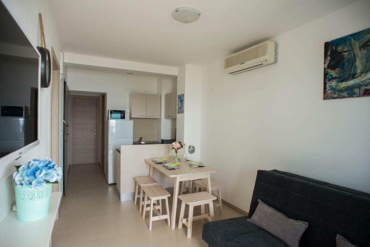 Apartments Svijet Mora 2 ปอฟเลียนา ภายนอก รูปภาพ