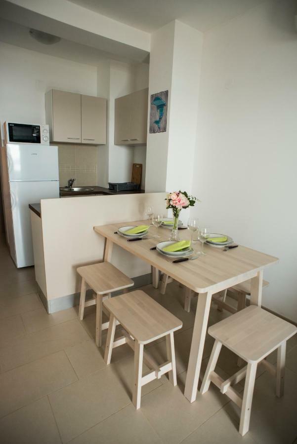 Apartments Svijet Mora 2 ปอฟเลียนา ภายนอก รูปภาพ
