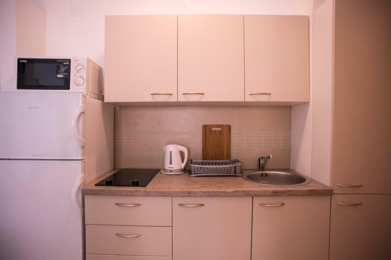 Apartments Svijet Mora 2 ปอฟเลียนา ภายนอก รูปภาพ