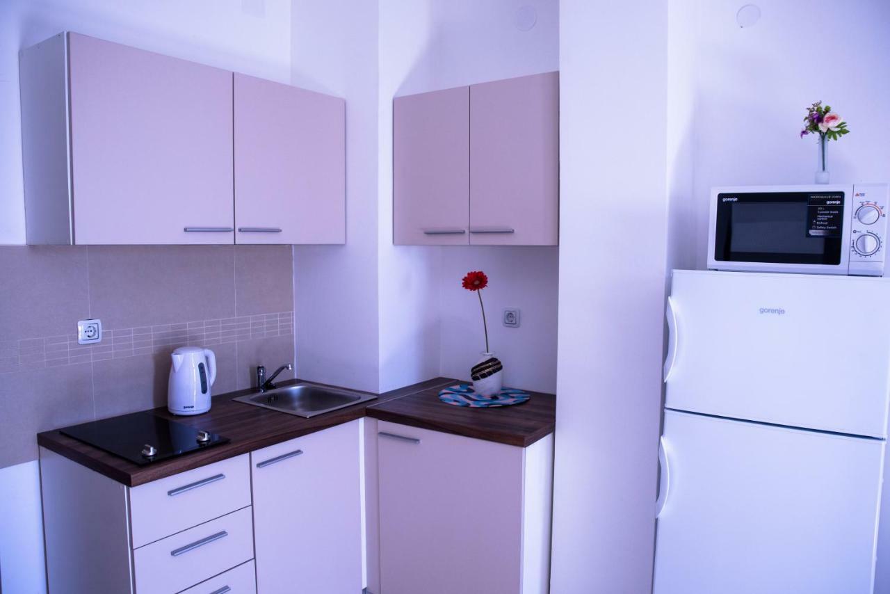 Apartments Svijet Mora 2 ปอฟเลียนา ภายนอก รูปภาพ
