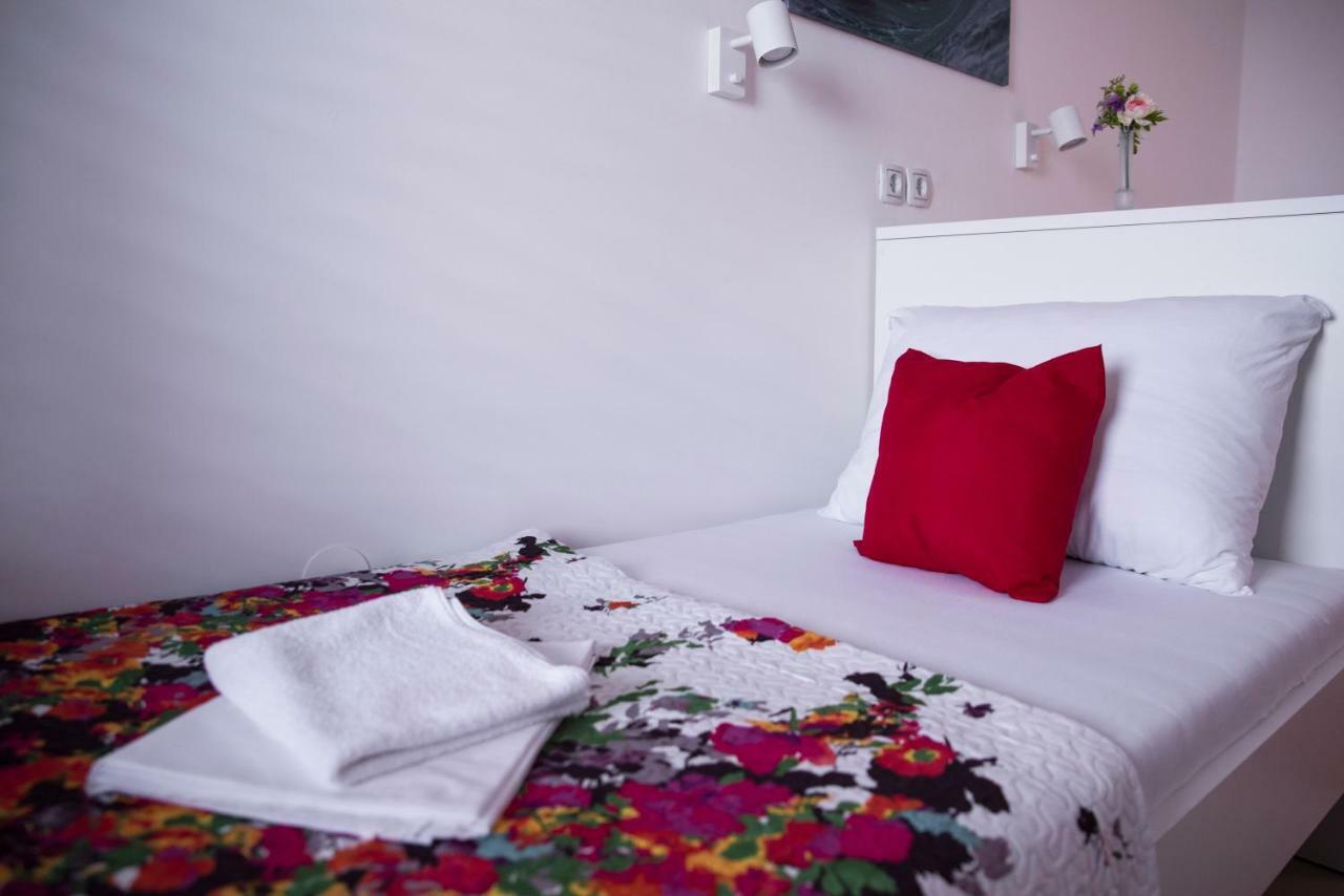 Apartments Svijet Mora 2 ปอฟเลียนา ภายนอก รูปภาพ